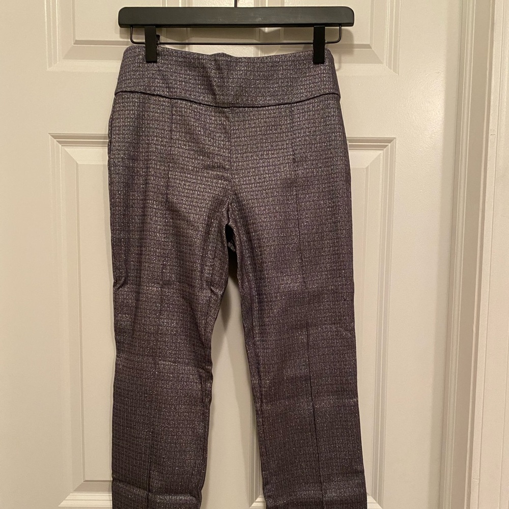 Lord and Taylor pull on dress leggings